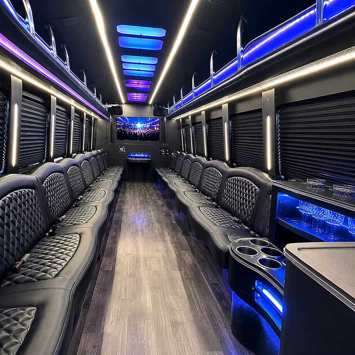 bachelorette and bachelor party buses in murfreesboro