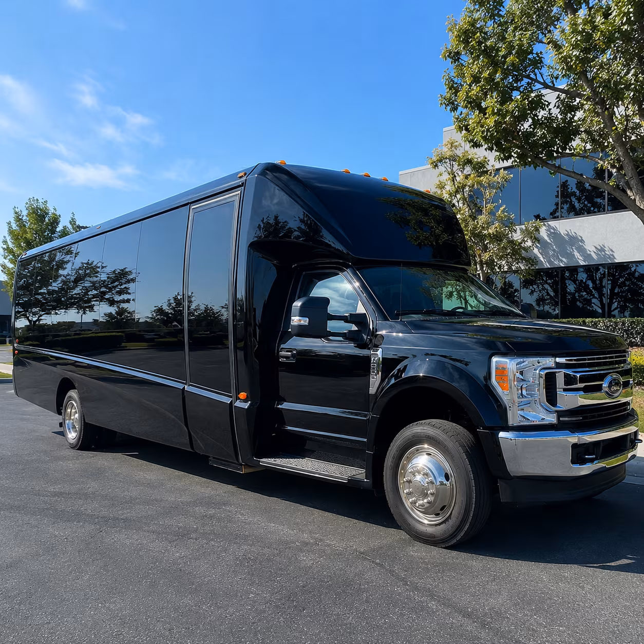 bridal party minibuses for murfreesboro wedding day logistics