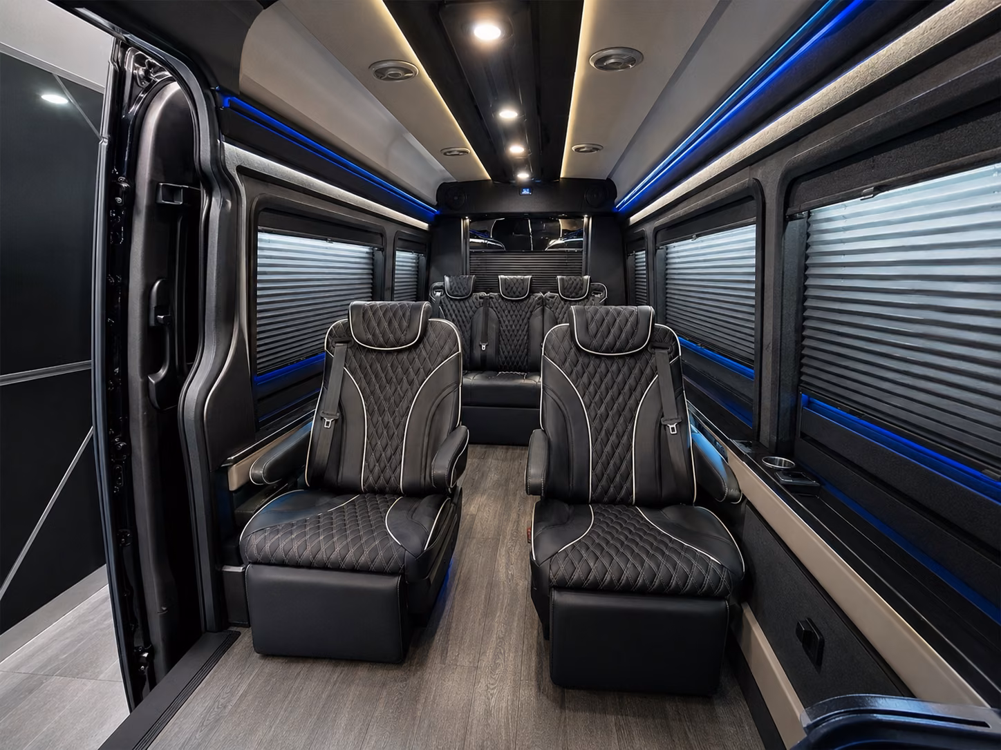 corporate event and conference shuttle buses in murfreesboro