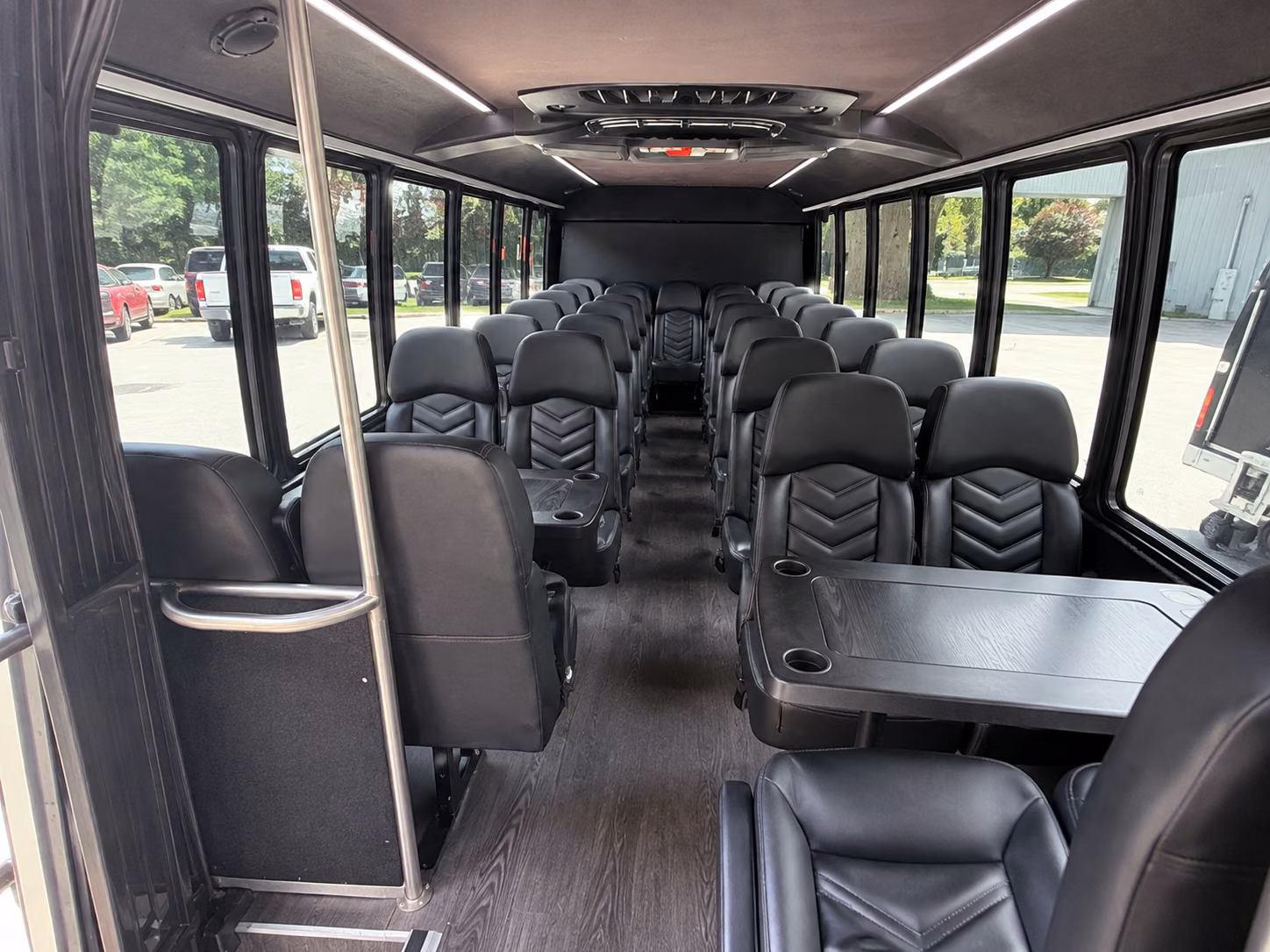 murfreesboro 20 passenger minibus interior