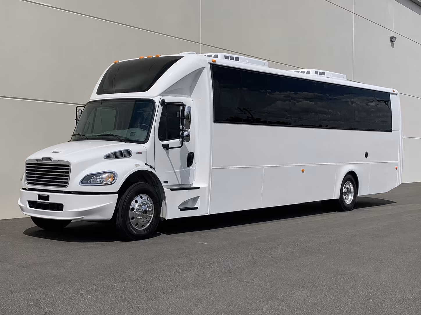 murfreesboro birthday party buses for bar crawls and a night out downtown