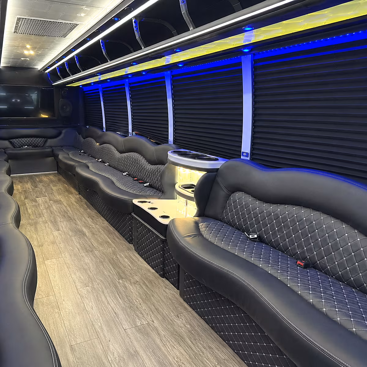 murfreesboro nashvilles broadway honky tonk party bus rental