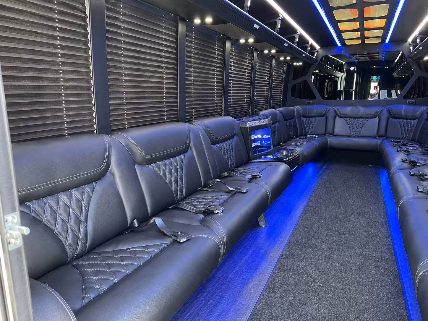 party bus rentals for murfreesboro proms at siegel oakland and riverdale