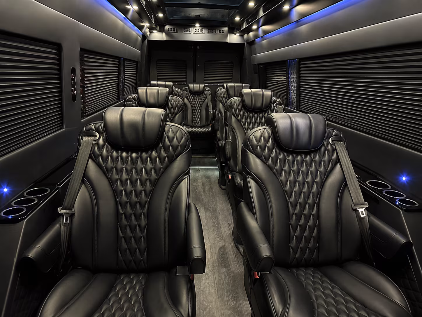 secure transportation for your next airport transfer 2