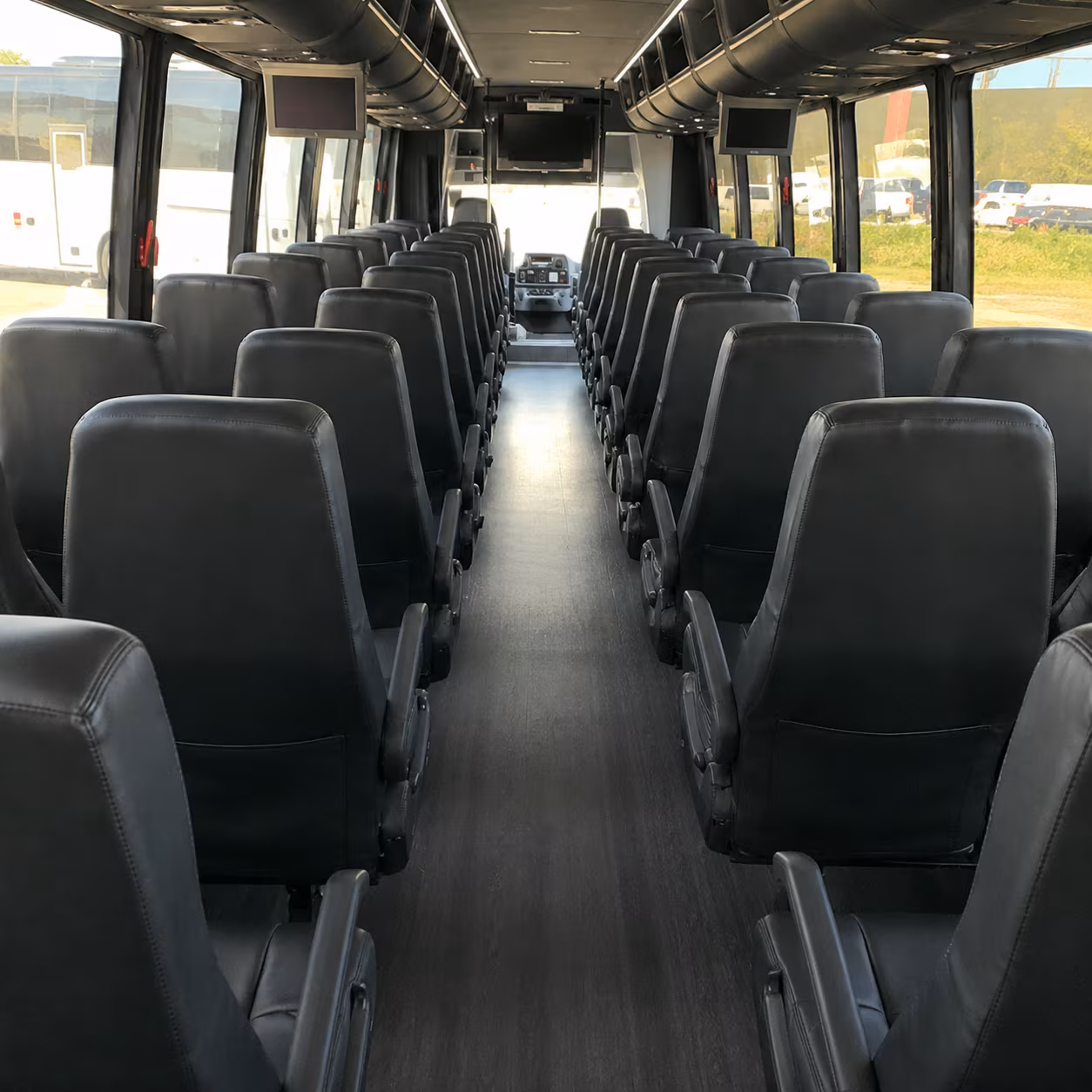 secure transportation for your next convention or trade show 2