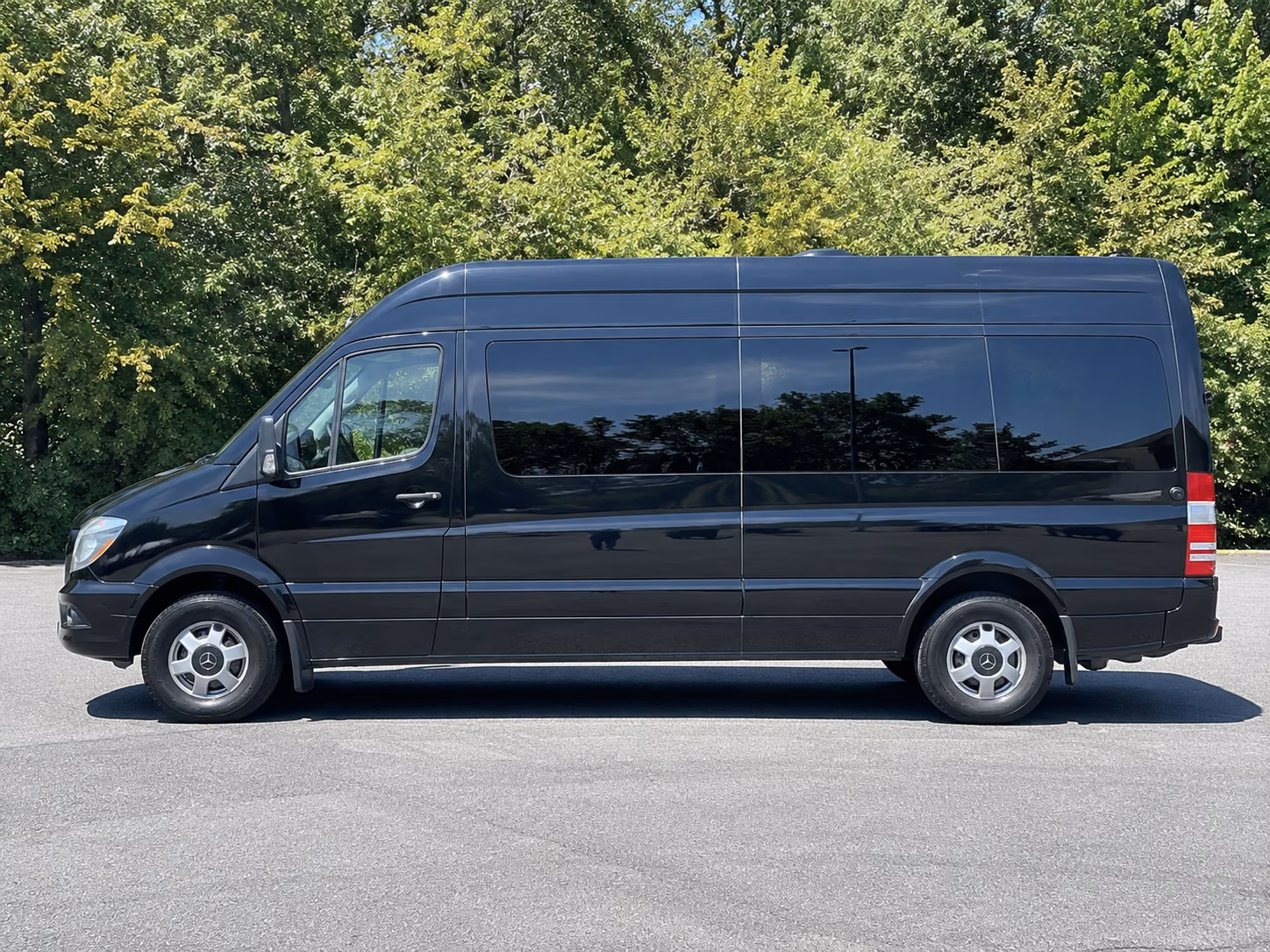 secure transportation for your next corporate event 5